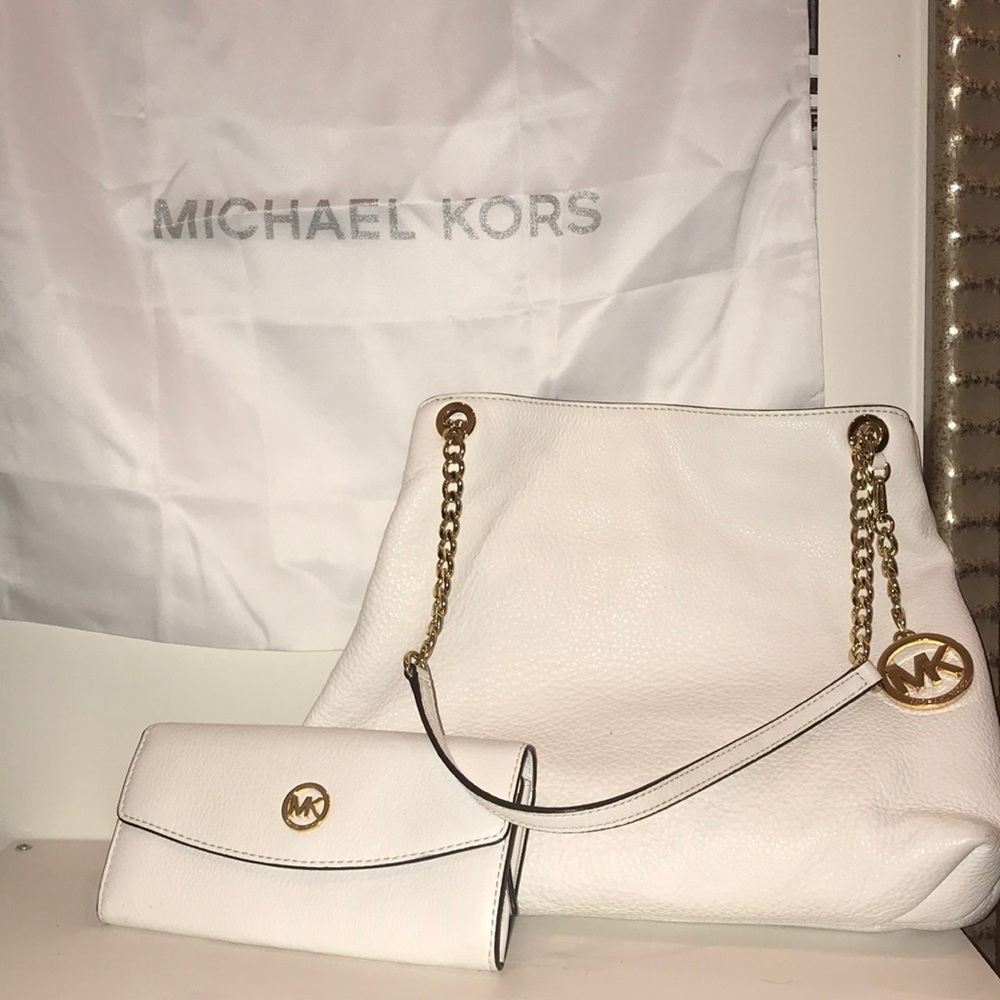 💫authentic michael kors purse and wallet💫